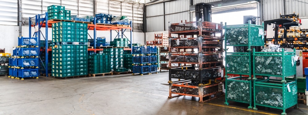 MAGNOS Lager mit über 500.000 Autoteilen